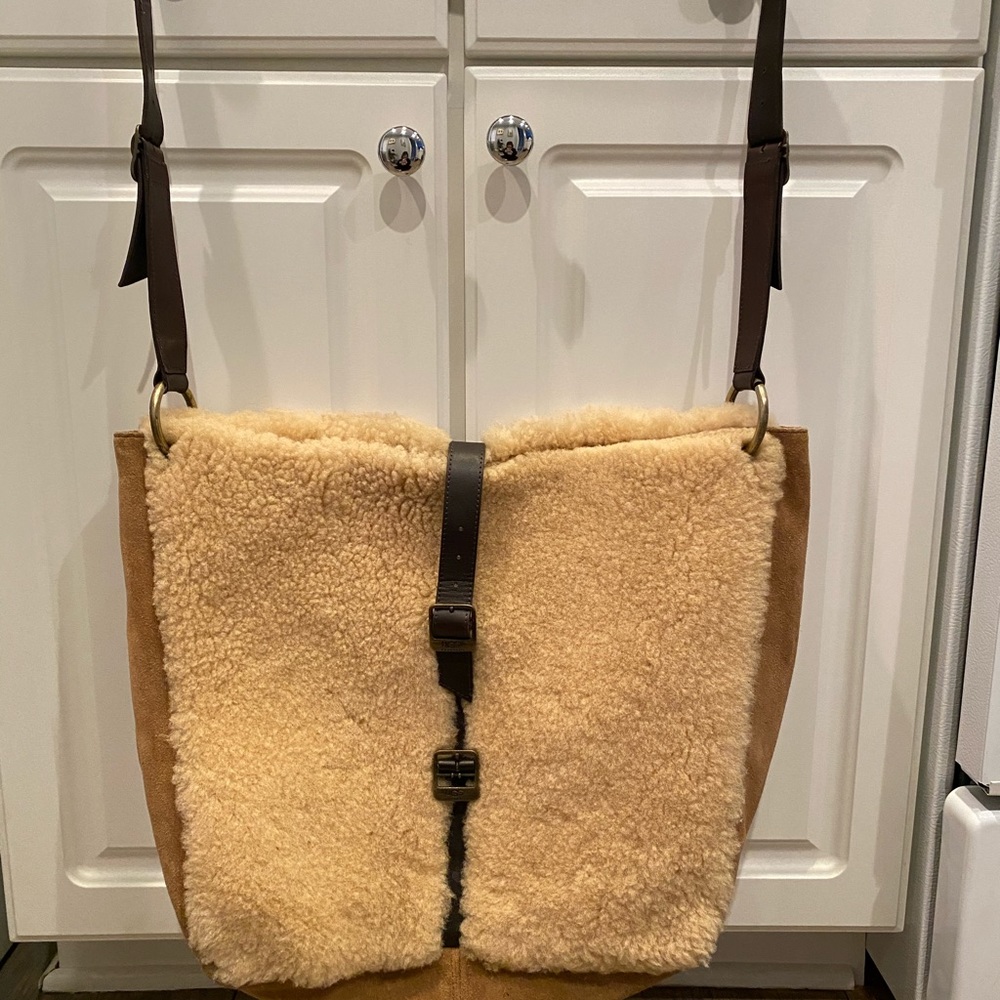 Ugg Australia shoulder strap bag